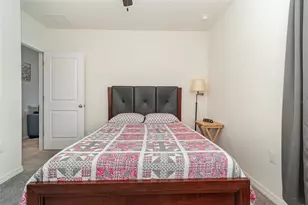 9731 Pepper Tree Trl, Wildwood, FL 34785 - Photo 18