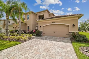 2709 Coco Palm Cir, Wesley Chapel, FL 33543 - Photo 4