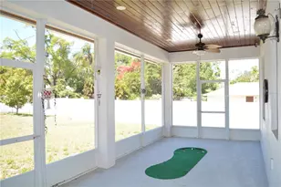 402 S Hudson St, Orlando, FL 32835 - Photo 10