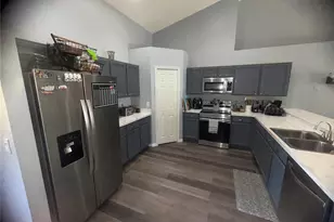 1956 Myakka Ct, Poinciana, FL 34759 - Photo 16