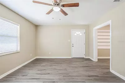 3645 6th Street S, Saint Petersburg, FL 33705 - Photo 4