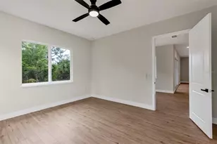 18399 Hillsborough Blvd, Port Charlotte, FL 33954 - Photo 16