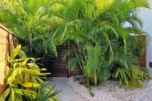 2408 Nassau St, Sarasota, FL 34231 - Photo 42