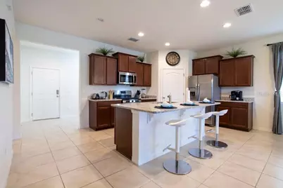 6071 Broad Oak Drive, Davenport, FL 33837 - Photo 4