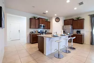 6071 Broad Oak Dr, Davenport, FL 33837 - Photo 4