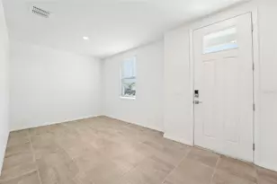 31653 Wild Grape Ln, Brooksville, FL 34602 - Photo 4