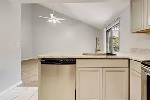 6262 142nd Ave N, Clearwater, FL 33760 - Photo 10