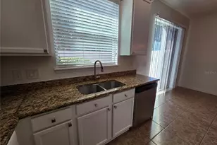 9464 Tawnyberry St, Orlando, FL 32832 - Photo 28