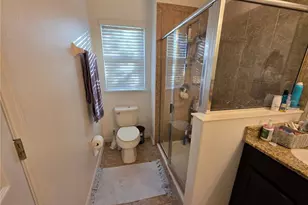 9464 Tawnyberry St, Orlando, FL 32832 - Photo 16