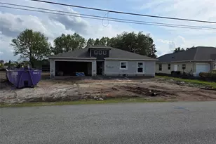 7 London Dr, Palm Coast, FL 32137 - Photo 1