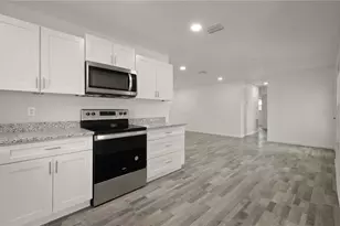 4385 Cassius St, Orlando, FL 32811 - Photo 12