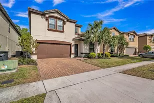 8840 Bengal Ct, Kissimmee, FL 34747 - Photo 2