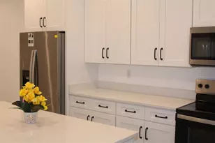 2451 W 18th St, Sanford, FL 32771 - Photo 8