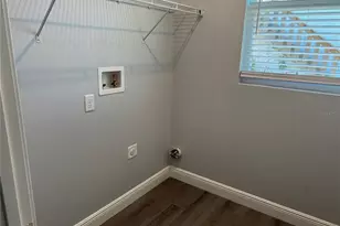 2451 W 18th St, Sanford, FL 32771 - Photo 8