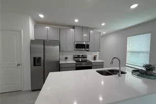 3836 Bluethread Wy, Poinciana, FL 34759 - Photo 4