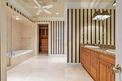 100 S Eola Drive #119, Orlando, FL 32801 - Photo 20
