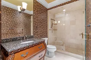 100 S Eola Dr, Orlando, FL 32801 - Photo 32