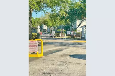 13905 Fairway Island Drive #1027, Orlando, FL 32837 - Photo 12