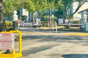 13905 Fairway Island Dr, Orlando, FL 32837 - Photo 12