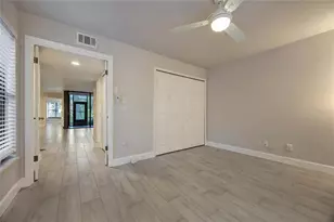 1270 St Tropez Cir, Orlando, FL 32806 - Photo 28