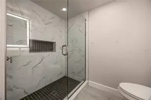 1270 St Tropez Cir, Orlando, FL 32806 - Photo 34