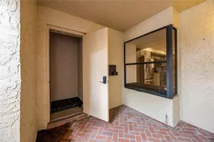 1270 St Tropez Cir, Orlando, FL 32806 - Photo 4