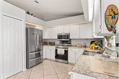 211 Dalton Drive, Kissimmee, FL 34758 - Photo 10