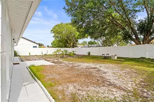 211 Dalton Dr, Kissimmee, FL 34758 - Photo 22