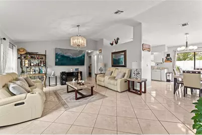 211 Dalton Drive, Kissimmee, FL 34758 - Photo 4