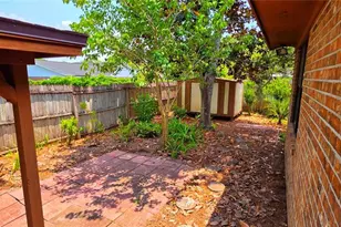 6277 Cranberry Ln W, Jacksonville, FL 32244 - Photo 22