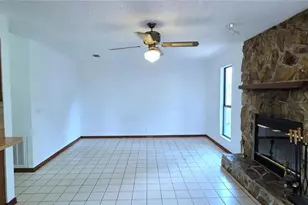 6277 Cranberry Ln W, Jacksonville, FL 32244 - Photo 8