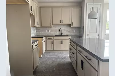 7284 Deer Valley Cir, Tampa, FL 33635 - Photo 8