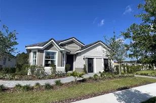 2718 Wise River Ln, Zephyrhills, FL 33539 - Photo 2
