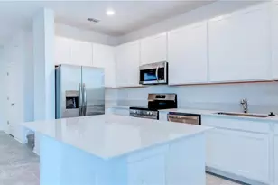 3239 Laurent Loop, Davenport, FL 33837 - Photo 8