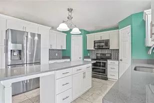 105 Caterham Way, Kissimmee, FL 34758 - Photo 6