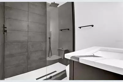 201 Massachusetts Ave, Saint Cloud, FL 34769 - Photo 20