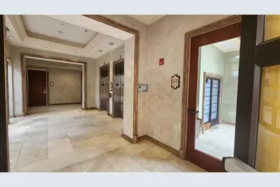 7065 Westpointe Boulevard #305, Orlando, FL 32835 - Photo 4