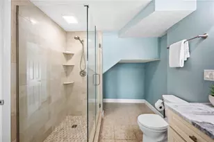 8704 Bay Crest Ln, Tampa, FL 33615 - Photo 42