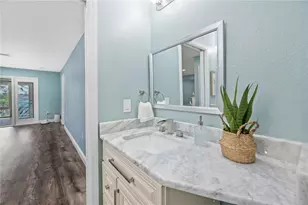 8704 Bay Crest Ln, Tampa, FL 33615 - Photo 54