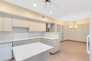 910 Cypress Ave, Saint Cloud, FL 34769 - Photo 14