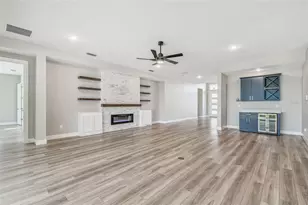 8936 Sanders Tree Loop, Wesley Chapel, FL 33545 - Photo 8