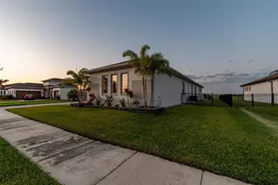 8936 Sanders Tree Loop, Wesley Chapel, FL 33545 - Photo 66