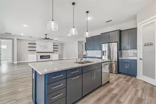 8936 Sanders Tree Loop, Wesley Chapel, FL 33545 - Photo 14