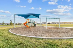 8936 Sanders Tree Loop, Wesley Chapel, FL 33545 - Photo 100