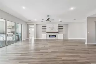 8936 Sanders Tree Loop, Wesley Chapel, FL 33545 - Photo 12