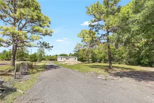 9055 Atlas Dr, Saint Cloud, FL 34773 - Photo 2
