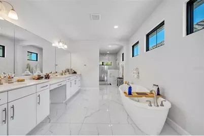 7613 Toscana Boulevard, Orlando, FL 32819 - Photo 36