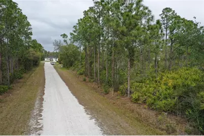 12062 Dahlia Street, Punta Gorda, FL 33955 - Photo 4