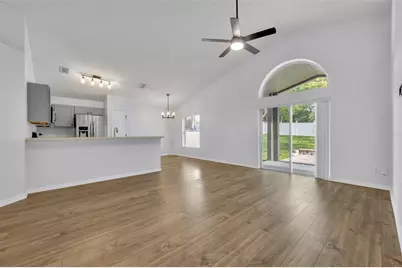 131 Calabria Springs Cove, Sanford, FL 32771 - Photo 10