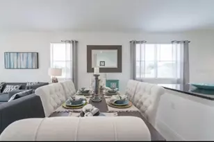 470 Lake Shore Pkwy, Davenport, FL 33896 - Photo 14